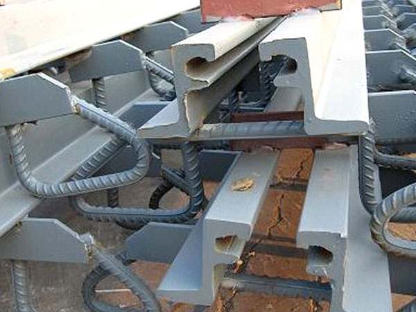 GQF-Z40/60/80型伸缩缝